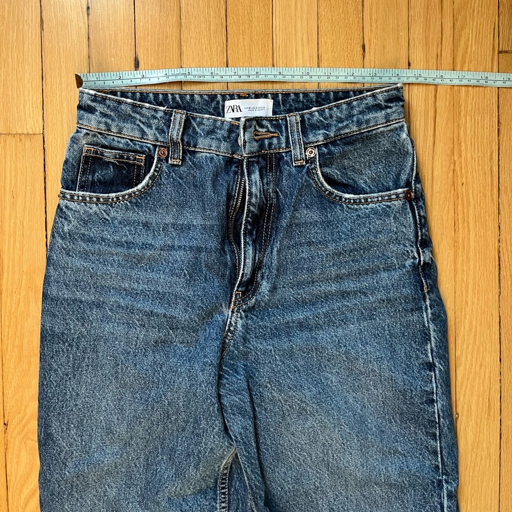 Zara Mid-rise, Full Length, Blue Jeans, Size 4 - Picture 5 of 8